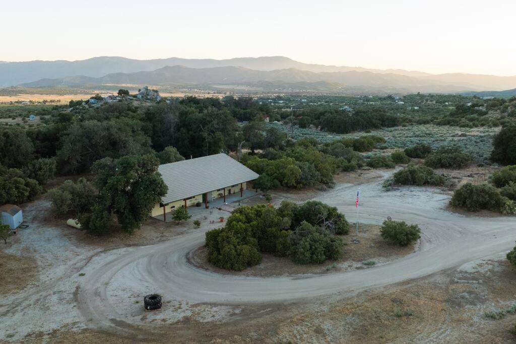 Вилла Country Cowboy Hot Tub Hideaway On 20 Acres Боррего-Спрингс Экстерьер фото